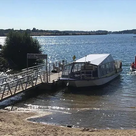 Maison Bord De De Pareloup בית נופש Salles-Curan