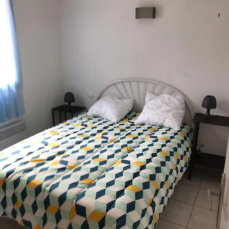 Maison Bord De De Pareloup